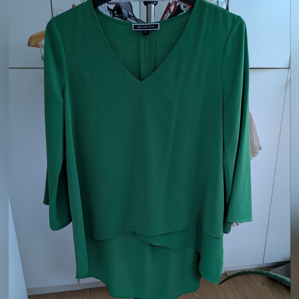 Melanie Lyne Green Blouse Size 10 & 3/4 sleeve